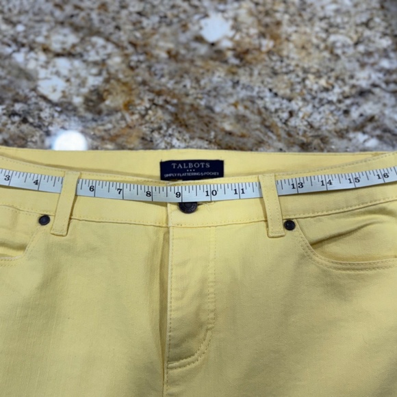 Talbots Simply Flattering 5 Pocket jeans - happy YELLOW color! Size 12P EUC - Picture 2 of 16